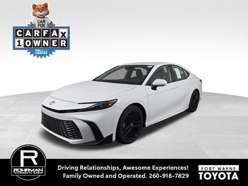 Ice Cap 2025 Toyota Camry SE
