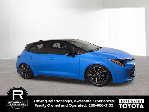 Blue Flame w/Midnight Black 2021 Toyota Corolla XSE
