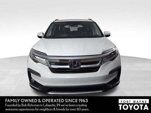 Platinum White Pearl 2020 Honda Pilot Touring 8-Passenger