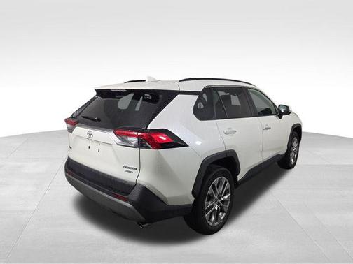 2022 Toyota RAV4 Limited