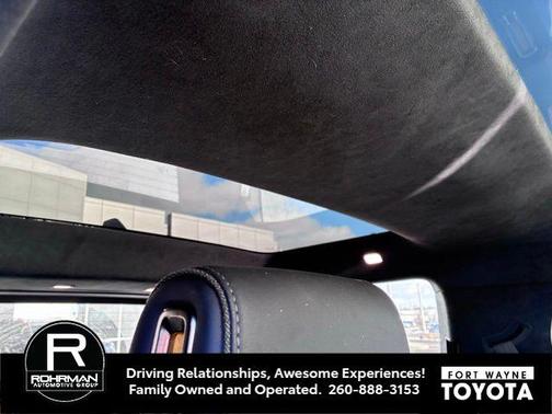 2023 Rivian R1S Adventure