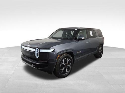 2023 Rivian R1S Adventure
