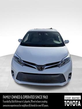 2020 Toyota Sienna Limited Premium