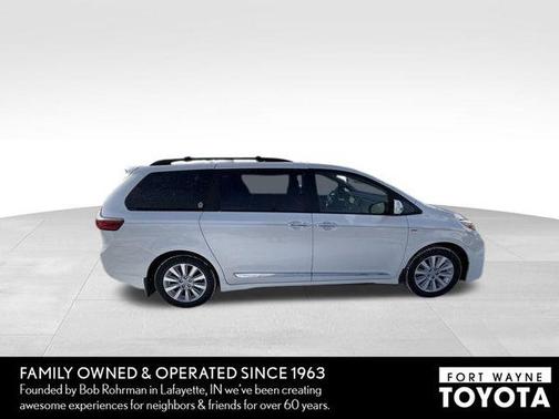 2020 Toyota Sienna Limited Premium