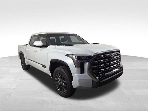 2023 Toyota Tundra Hybrid Platinum