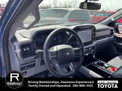 ATLAS BLUE METALLIC 2024 Ford F-150 XLT