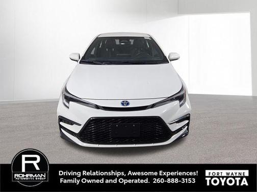 2024 Toyota Corolla Hybrid SE