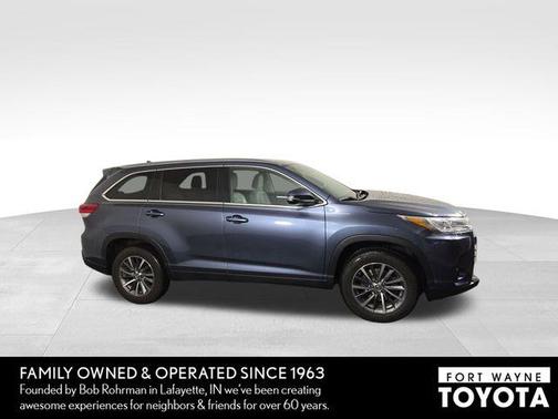 Shoreline Blue Pearl 2019 Toyota Highlander XLE