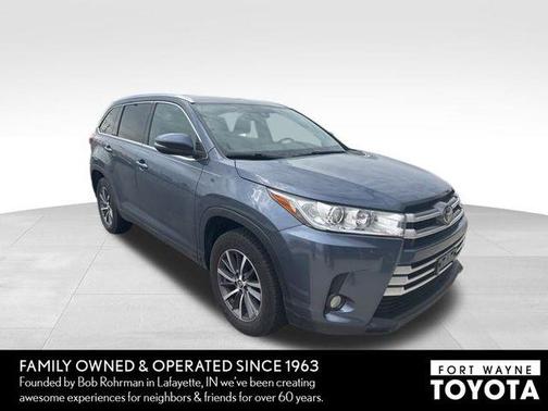 Shoreline Blue Pearl 2019 Toyota Highlander XLE