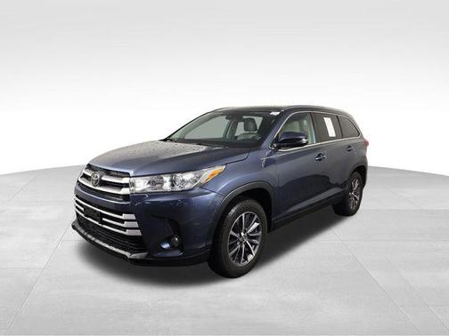 Shoreline Blue Pearl 2019 Toyota Highlander XLE