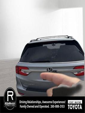 Lunar Silver Metallic 2018 Honda Odyssey LX