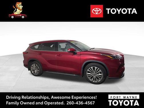 2022 Toyota Highlander Platinum