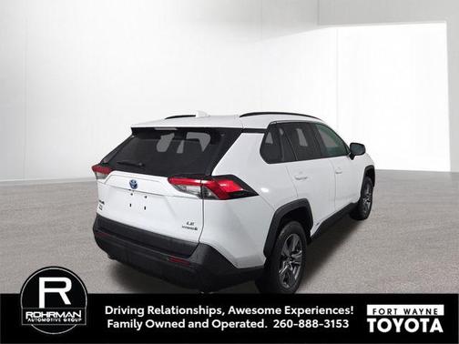 2022 Toyota RAV4 Hybrid LE