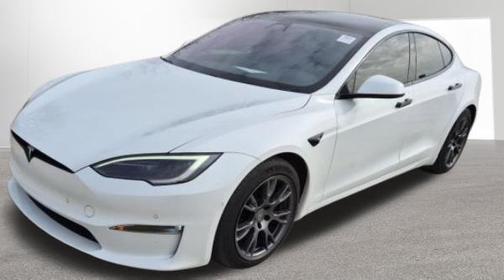 Pearl White Multi-Coat 2022 Tesla Model S Base