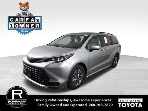 2025 Toyota Sienna XLE