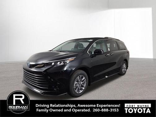 2025 Toyota Sienna XLE 7 Passenger