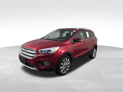 RUBY RED METALLIC TINTED CC 2017 Ford Escape Titanium