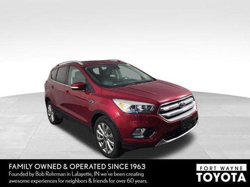 RUBY RED METALLIC TINTED CC 2017 Ford Escape Titanium