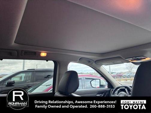 2024 Nissan Pathfinder SL 4WD