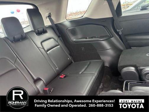 2024 Nissan Pathfinder SL 4WD