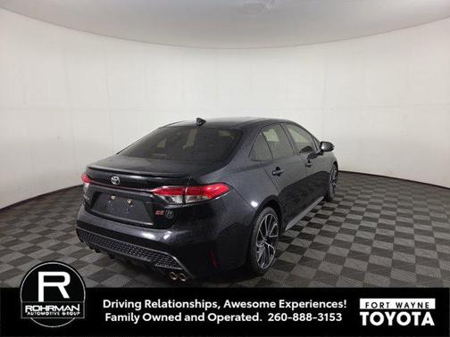 Black Sand Pearl 2020 Toyota Corolla SE