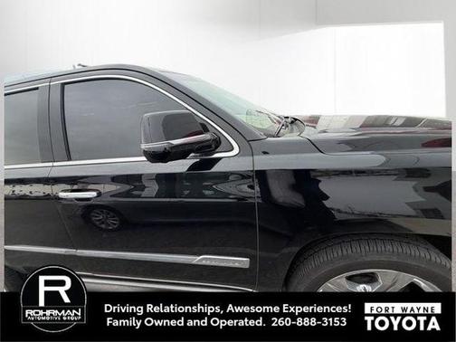 2018 Cadillac Escalade Platinum