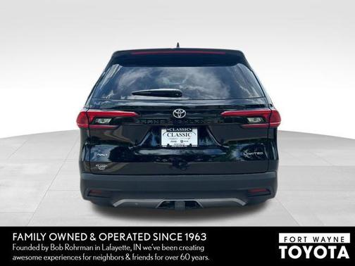 Midnight Black Metallic 2024 Toyota Grand Highlander Limited