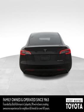 2023 Tesla Model Y Performance Dual Motor All-Wheel Drive