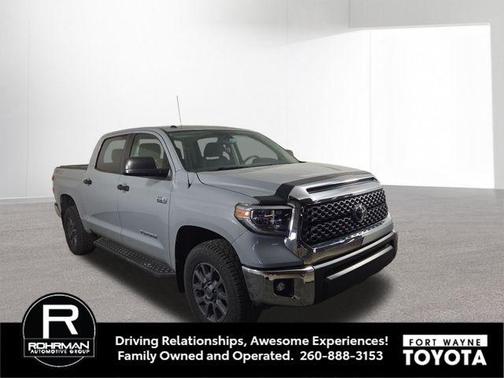 Cement Grey Metallic 2018 Toyota Tundra SR5