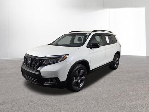 Platinum White Pearl 2021 Honda Passport AWD Touring