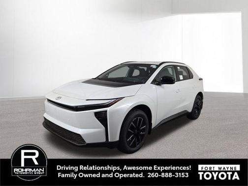 Wind Chill Pearl 2026 Toyota bZ XLE