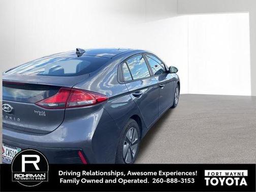 Summit Gray Pearl 2019 Hyundai IONIQ Hybrid Blue