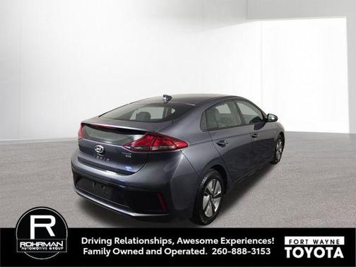 Summit Gray Pearl 2019 Hyundai IONIQ Hybrid Blue