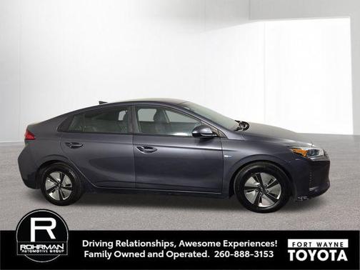 Summit Gray Pearl 2019 Hyundai IONIQ Hybrid Blue