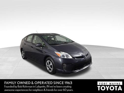 Winter Gray Metallic 2013 Toyota Prius Two