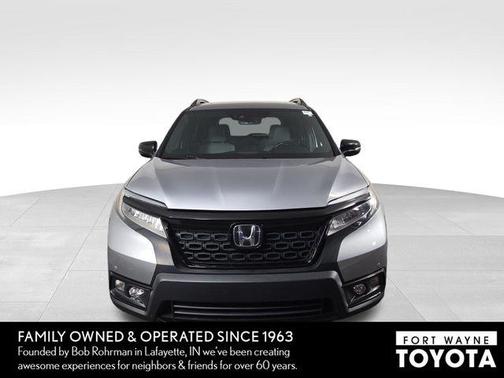 Lunar Silver Metallic 2019 Honda Passport Elite