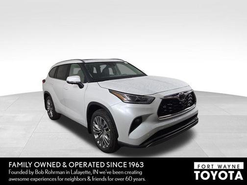 2025 Toyota Highlander Platinum