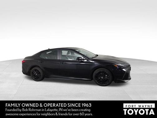 Midnight Black Metallic 2025 Toyota Camry SE