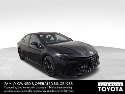 Midnight Black Metallic 2025 Toyota Camry SE