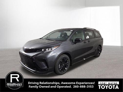2025 Toyota Sienna XSE 7 Passenger
