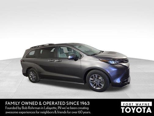 2023 Toyota Sienna XLE