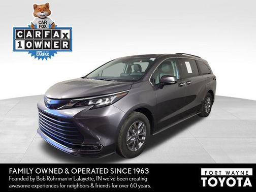 2023 Toyota Sienna XLE