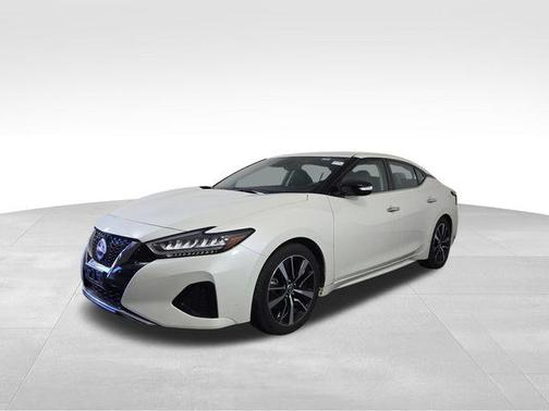 2023 Nissan Maxima SV Xtronic CVT