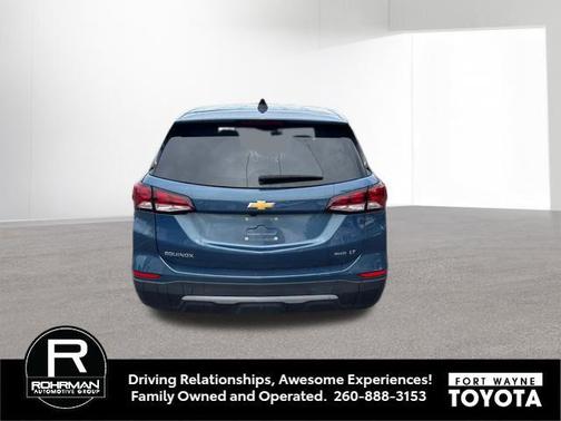 Lakeshore Blue Metallic 2024 Chevrolet Equinox 1LT