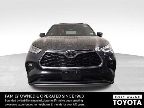 2023 Toyota Highlander Platinum