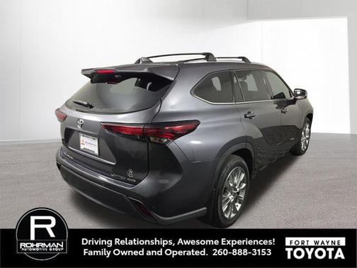 2024 Toyota Highlander Limited