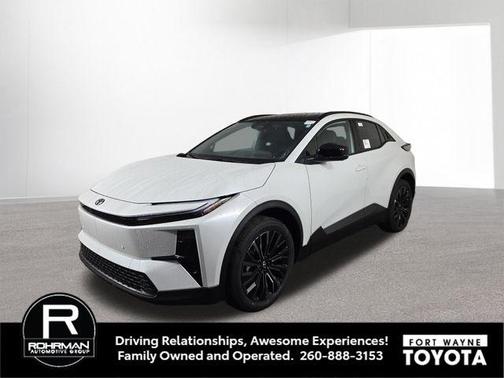 Wind Chill Pearl 2026 Toyota C-HR XSE