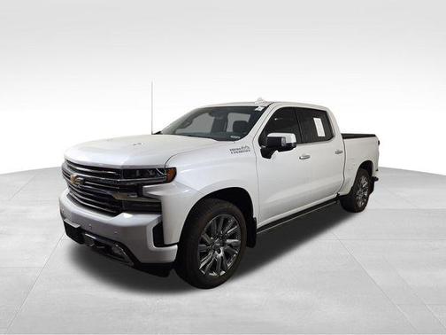 Iridescent Pearl Tricoat 2019 Chevrolet Silverado 1500 High Country