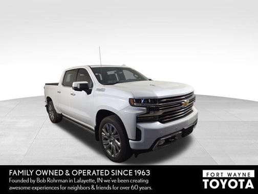 Iridescent Pearl Tricoat 2019 Chevrolet Silverado 1500 High Country