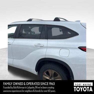 2023 Toyota Highlander Hybrid XLE